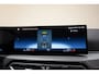BMW 3-Serie Touring 330e High Executive Sport [ HUD Navi ACC Sportstoelen Stoelverwarming ]