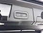 Volvo XC60 T8 Recharge Ultra Dark Executive | 22" | Heico Diffusor | Getint & Gelamineerd Glas | Alarmklasse 3 | Black Edition Interieur | Luchtvering | Bowers & Wilkins | Geventileerd Nappa | Massagestoelen | Head-Up | 360 Camera | Elektr. verst. Stoelen | Full LED