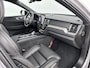 Volvo XC60 T8 Recharge Ultra Dark Executive | 22" | Heico Diffusor | Getint & Gelamineerd Glas | Alarmklasse 3 | Black Edition Interieur | Luchtvering | Bowers & Wilkins | Geventileerd Nappa | Massagestoelen | Head-Up | 360 Camera | Elektr. verst. Stoelen | Full LED