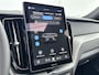 Volvo XC60 T8 Recharge Ultra Dark Executive | 22" | Heico Diffusor | Getint & Gelamineerd Glas | Alarmklasse 3 | Black Edition Interieur | Luchtvering | Bowers & Wilkins | Geventileerd Nappa | Massagestoelen | Head-Up | 360 Camera | Elektr. verst. Stoelen | Full LED