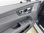 Volvo XC60 2.0 T8 Plug-in hybrid AWD Ultra Dark Exec. Ed. | 22" | Heico Diffusor | Getint & Gelamineerd Glas | Alarmklasse 3 | Black Edition Interieur | Luchtvering | Bowers & Wilkins | Geventileerd Nappa | Massagestoelen | Head-Up | 360 Camera | Elektr. verst. Stoelen | Full LED