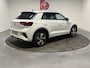 Volkswagen T-Roc 1.5 TSI R-Line Business+, Full led, Achteruitrijcamera, Virtual cockpit, 18 inch, Navi, Afn. trekhaak, Navi, app connect, Electr. achterklep, Keyless entry
