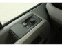 Volkswagen Crafter 2.0 TDI 140PK L3H3 | DC | 6 Zits | 3000kg Trekgew. | Airco | Cruise | Camera | Carplay | Parkeersens.