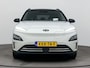 Hyundai Kona Electric EV Fashion 64 kWh | SOH 96% | Dodehoek detectie | Navigatie | Achteruitrij camera | Stoelverwarming | Head up display |
