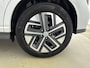 Hyundai Kona Electric EV Fashion 64 kWh | SOH 96% | Dodehoek detectie | Navigatie | Achteruitrij camera | Stoelverwarming | Head up display |