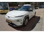 Hyundai Kona Electric EV Premium 64 kWh | SOH 99.2% | Trekhaak | Leer | Adaptive + Lane + Blindspot | Premium Audio + Apple + All Season banden | Dealer onderhouden