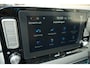 Hyundai Kona Electric EV Premium 64 kWh | SOH 99.2% | Trekhaak | Leer | Adaptive + Lane + Blindspot | Premium Audio + Apple + All Season banden | Dealer onderhouden