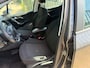 Peugeot 208 1.2 PureTech Blue Lion Dealer onderhouden Zeer netjes uniek km org nl auto navigatie cruis control parkeer sensor