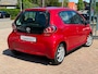 Toyota Aygo 1.0-12V Aspiration Red Navigator NAVIGATIE AIRCO APK NAP 5 DEURS