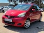Toyota Aygo 1.0-12V Aspiration Red Navigator NAVIGATIE AIRCO APK NAP 5 DEURS