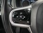 Volvo XC90 2.0 T8 Twin Engine AWD Momentum Pro - Pano Luchtvering Trekhaak Leder