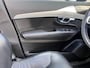 Volvo XC90 2.0 T8 Twin Engine AWD Momentum Pro - Pano Luchtvering Trekhaak Leder