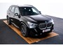 BMW X1 xDrive25e M Sport - Trekhaak - Driving Assistant Plus - Premium Pack - Elektrisch verwarmde voorstoelen - Sportstoelen - Grootlichtassistent -