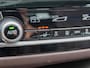 BMW 5-Serie Touring 530d Business Edition Plus | B&W | Elc trekhaak | Dealer onderhouden