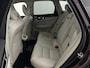 Volvo XC60 2.0 T8 Plug-in hybrid AWD Ultra Dark Exec. Ed. | 22" | Luchtvering | Getint&Gelaagd Glas | Geventileerd Nappa | Massagestoelen | Bowers & Wilkins | Panoramadak | Head-Up | 360 Camera | Elektr. verst. Stoelen | BLIS | Stoel/Stuur/Achterbankverwarming