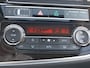 Mitsubishi Outlander 2.4 PHEV 240pk 4WD Automaat Intens+ | Climate control | Navigatie via Apple / Android | Trekhaak | Open dak | Winterpakket