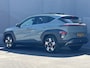 Hyundai Kona 1.6 GDI HEV Premium Sky / Automaat / Schuifdak / Leder / Camera 360° / Stoelventilatie / Stuur- en stoelverwarming / Apple Carplay Android / 18" LM wielen /