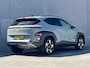 Hyundai Kona 1.6 GDI HEV Premium Sky / Automaat / Schuifdak / Leder / Camera 360° / Stoelventilatie / Stuur- en stoelverwarming / Apple Carplay Android / 18" LM wielen /