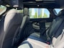 Land Rover Range Rover Evoque 2024 Model 1.5 P300e AWD R-Dynamic S VAN: 51.900,- VOOR: 49.877,- UW WKVOORDEEL €2.023,-:   NEW MODEL / FACELIFT PHEV 309 PK | UNIEK 8.000 KM | FABRIEKSGARANTIE t/m 26-02-2029 / 150.000 KM | DEALER ONDERHOUDEN | ADD. CRUISE | PANO DAK | ELEKTRISCHE STOELEN MET GEHEUGEN | ELEKTRISCHE KOFFERBAK | CAMERA | RIJKLAAR PRIJS