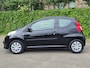 Peugeot 107 1.0-12V XS | | Lederen bekleding | Airco | Elektrische Ramen