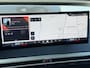 BMW iX M60 Excellence 112 kWh / SOH 94% / 2500kg Trekgewicht / Wegklapbare Trekhaak / Panoramadak Sky Lounge / 22"/ Soft Close / Bowers & Wilkins / Head Up Display / Elektr. Stoelen / Luxe Lederen Bekleding / Stoel Ventilatie & Stoelverwarming /