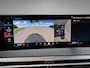BMW iX M60 Excellence 112 kWh / SOH 94% / 1e eigenaars auto / Schadevrij / BTW Auto / 2500kg Trekgewicht / Wegklapbare Trekhaak / Panoramadak Sky Lounge / 22"/ Soft Close / Bowers & Wilkins / Head Up Display / Elektr. Stoelen / Luxe Lederen Bekleding / Stoel Ventilatie & Stoelverwarming /