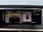BMW iX M60 Excellence 112 kWh / SOH 94% / 1e eigenaars auto / Schadevrij / BTW Auto /  2500kg Trekgewicht / Wegklapbare Trekhaak / Panoramadak Sky Lounge / 22"/ Soft Close / Bowers & Wilkins / Head Up Display / Elektr. Stoelen / Luxe Lederen Bekleding / Stoel Ventilatie & Stoelverwarming /