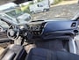 IVECO Daily 35C16H 2.3 410 Automaat Meubelbak 3-Persoons Euro 6 Camera Navi Bluetooth Airco Cruise Control Led Lat om Lat betimmering Achterdeuren 1e Eigenaar Toegestane max. massa voertuig 3500 kg
