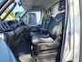 IVECO Daily 35C16H 2.3 410 Automaat Meubelbak 3-Persoons Euro 6 Camera Navi Bluetooth Airco Cruise Control Led Lat om Lat betimmering Achterdeuren 1e Eigenaar Toegestane max. massa voertuig 3500 kg