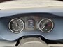IVECO Daily 35C16H 2.3 410 Automaat Meubelbak 3-Persoons Euro 6 Camera Navi Bluetooth Airco Cruise Control Led Lat om Lat betimmering Achterdeuren 1e Eigenaar Toegestane max. massa voertuig 3500 kg