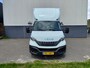 IVECO Daily 35C16H 2.3156pk 410 AUT-8 Meubelbak bakwagen + Laadklep 3-Persoons Euro 6 Camera Navi Bluetooth Airco Cruise Control Led Lat om Lat betimmering Achterdeuren 1e Eigenaar Toegestane max. massa voertuig 3500 kg