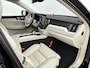 Volvo XC60 2.0 T8 Plug-in hybrid AWD Ultra Dark Exec. Ed. | 22" | Luchtvering | Getint&Gelaagd Glas | Geventileerd Nappa | Massagestoelen | Bowers & Wilkins | Panoramadak | Head-Up | 360 Camera | Elektr. verst. Stoelen | BLIS | Stoel/Stuur/Achterbankverwarming
