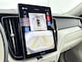 Volvo XC60 2.0 T8 Plug-in hybrid AWD Ultra Dark Exec. Ed. | 22" | Luchtvering | Getint&Gelaagd Glas | Geventileerd Nappa | Massagestoelen | Bowers & Wilkins | Panoramadak | Head-Up | 360 Camera | Elektr. verst. Stoelen | BLIS | Stoel/Stuur/Achterbankverwarming