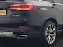BMW X5 xDrive45e X Line PHEV 395pk Dealer O.H. | Luchtvering | Camera | Adaptief Onderstel | Lederen Sportstoelen Memory | Hifi Audio | Apple Carplay | Sfeerverlichting | Navigatie | DAB | Plug In Hybrid |