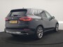 BMW X5 xDrive45e X Line PHEV 395pk Dealer O.H. | Luchtvering | Camera | Adaptief Onderstel | Lederen Sportstoelen Memory | Hifi Audio | Apple Carplay | Sfeerverlichting | Navigatie | DAB | Plug In Hybrid |