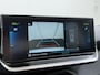 Peugeot e-2008 EV Allure Pack 50kWh SOH 95% 3-Fase 360°Camera 3D-Navi Apple Carplay Android Auto Ecc Cruise Control Pdc Keyless Privacy Glas Lmv Led DAB+ Bluetooth Lane Assist Isofix Rijstrooksensor Origineel Nederlandse Auto