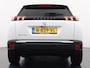 Peugeot e-2008 EV Allure Pack 50kWh SOH 95% 3-Fase 360°Camera 3D-Navi Apple Carplay Android Auto Ecc Cruise Control Pdc Keyless Privacy Glas Lmv Led DAB+ Bluetooth Lane Assist Isofix Rijstrooksensor Origineel Nederlandse Auto