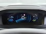 Peugeot e-2008 EV Allure Pack 50kWh SOH 95% 3-Fase 360°Camera 3D-Navi Apple Carplay Android Auto Ecc Cruise Control Pdc Keyless Privacy Glas Lmv Led DAB+ Bluetooth Lane Assist Isofix Rijstrooksensor Origineel Nederlandse Auto