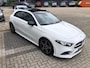 Mercedes-Benz A-klasse 200 AMG NIGHT EDITION PANO/WIDESCREEN/P-CAM/NAVI/ LED/KEYLESS/CLIMA/2xPDC//MEDIA/KUIPZETELS/STOELVERW./1 EIG./NL AUTO/KM=NAP