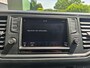 Volkswagen Crafter 35 2.0TDI L3H3 3-Persoons Camera Navi Cruise Control Voorruitverwarming Pdc DAB+ Bluetooth Airco Highline Betonplex vloer Wandbetimmering Schuifdeur Regen-Lichtsensor 2.500KG Trekgewicht Origineel Nederlandse Auto