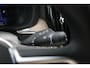 Volvo XC60 T6 350PK Plug-in hybrid AWD Plus Dark | Adaptive Cruise & Pilot Assist | Semi Elektr. Trekhaak | Panoramisch Schuif-/Kanteldak | 360 Camera | Head-Up Display | Stoelverwarming voor & achter | Stuurverwarming | Elektr. Achterklep | Premium Harman/Kardon Audio |