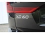 Volvo XC60 T6 350PK Plug-in hybrid AWD Plus Dark | Adaptive Cruise & Pilot Assist | Semi Elektr. Trekhaak | Panoramisch Schuif-/Kanteldak | 360 Camera | Head-Up Display | Stoelverwarming voor & achter | Stuurverwarming | Elektr. Achterklep | Premium Harman/Kardon Audio |