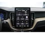 Volvo XC60 T6 350PK Plug-in hybrid AWD Plus Dark | Adaptive Cruise & Pilot Assist | Semi Elektr. Trekhaak | Panoramisch Schuif-/Kanteldak | 360 Camera | Head-Up Display | Stoelverwarming voor & achter | Stuurverwarming | Elektr. Achterklep | Premium Harman/Kardon Audio |