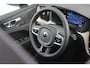 Volvo XC60 T6 350PK Plug-in hybrid AWD Plus Dark | Adaptive Cruise & Pilot Assist | Semi Elektr. Trekhaak | Panoramisch Schuif-/Kanteldak | 360 Camera | Head-Up Display | Stoelverwarming voor & achter | Stuurverwarming | Elektr. Achterklep | Premium Harman/Kardon Audio |
