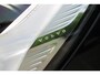 Volvo XC60 T6 350PK Plug-in hybrid AWD Plus Dark | Adaptive Cruise & Pilot Assist | Panoramisch Schuif-/Kanteldak | 360 Camera | Head-Up Display | Stoelverwarming voor & achter | Stuurverwarming | Semi Elektr. Trekhaak | Elektr. Achterklep | Premium Harman/Kardon Audio |