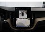 Volvo XC60 T6 350PK Plug-in hybrid AWD Plus Dark | Adaptive Cruise & Pilot Assist | Semi Elektr. Trekhaak | Panoramisch Schuif-/Kanteldak | 360 Camera | Head-Up Display | Stoelverwarming voor & achter | Stuurverwarming | Elektr. Achterklep | Premium Harman/Kardon Audio |