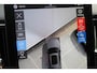 Volvo XC60 T6 350PK Plug-in hybrid AWD Plus Dark | Adaptive Cruise & Pilot Assist | Semi Elektr. Trekhaak | Panoramisch Schuif-/Kanteldak | 360 Camera | Head-Up Display | Stoelverwarming voor & achter | Stuurverwarming | Elektr. Achterklep | Premium Harman/Kardon Audio |