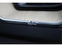 Volvo XC60 T6 350PK Plug-in hybrid AWD Plus Dark | Adaptive Cruise & Pilot Assist | Semi Elektr. Trekhaak | Panoramisch Schuif-/Kanteldak | 360 Camera | Head-Up Display | Stoelverwarming voor & achter | Stuurverwarming | Elektr. Achterklep | Premium Harman/Kardon Audio |