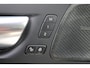 Volvo XC60 T6 350PK Plug-in hybrid AWD Plus Dark | Adaptive Cruise & Pilot Assist | Semi Elektr. Trekhaak | Panoramisch Schuif-/Kanteldak | 360 Camera | Head-Up Display | Stoelverwarming voor & achter | Stuurverwarming | Elektr. Achterklep | Premium Harman/Kardon Audio |