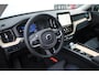 Volvo XC60 T6 350PK Plug-in hybrid AWD Plus Dark | Adaptive Cruise & Pilot Assist | Semi Elektr. Trekhaak | Panoramisch Schuif-/Kanteldak | 360 Camera | Head-Up Display | Stoelverwarming voor & achter | Stuurverwarming | Elektr. Achterklep | Premium Harman/Kardon Audio |